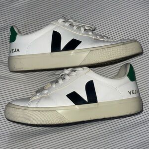 VEJA Campo rubber-trimmed leather sneakers